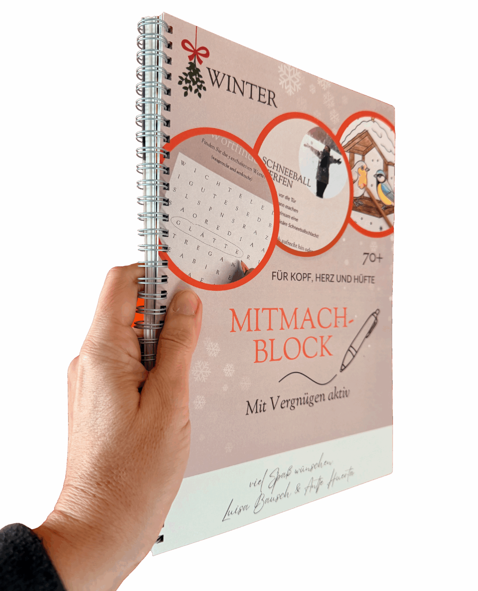 Hand, die den Senioren Mitmachblock ins Bild hält um die FAQ für den Mitmachblock für Senioren anschaulich zu machen